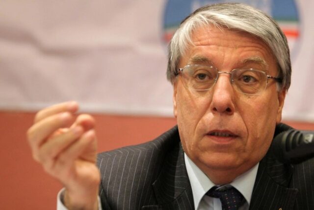 Giovanardi: " Le Elezioni Europee in Italia sono soltanto un sondaggio sui leader politici.