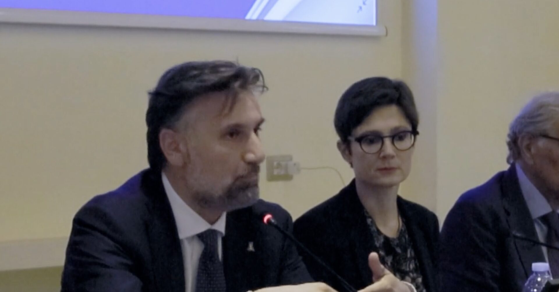 Infezioni in gravidanza, l’allarme degli esperti al Senato: ogni anno 300 neonati con toxoplasmosi