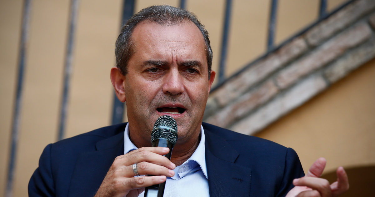 “De Magistris: ‘L’indipendenza dei magistrati è il pilastro della democrazia’. Soddisfazione per Mamdani sindaco di New York”