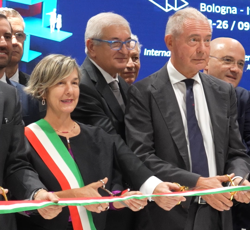 Cersaie 2025: inaugurata a Bologna l’edizione che sfida energia, concorrenza e complessità globale