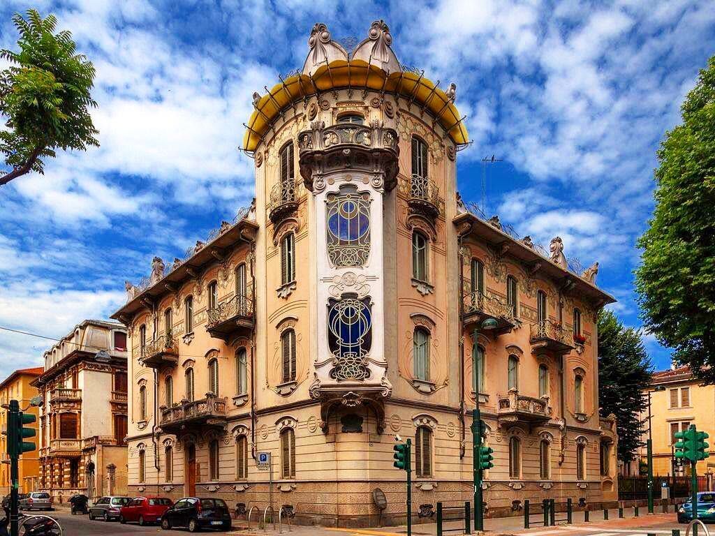 Casa Fenoglio-Lafleur: Il Gioiello dell’Art Nouveau a Torino