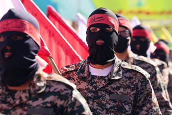 Iran avverte Israele: "Nostro attacco sarà devastante". Usa in massima allerta