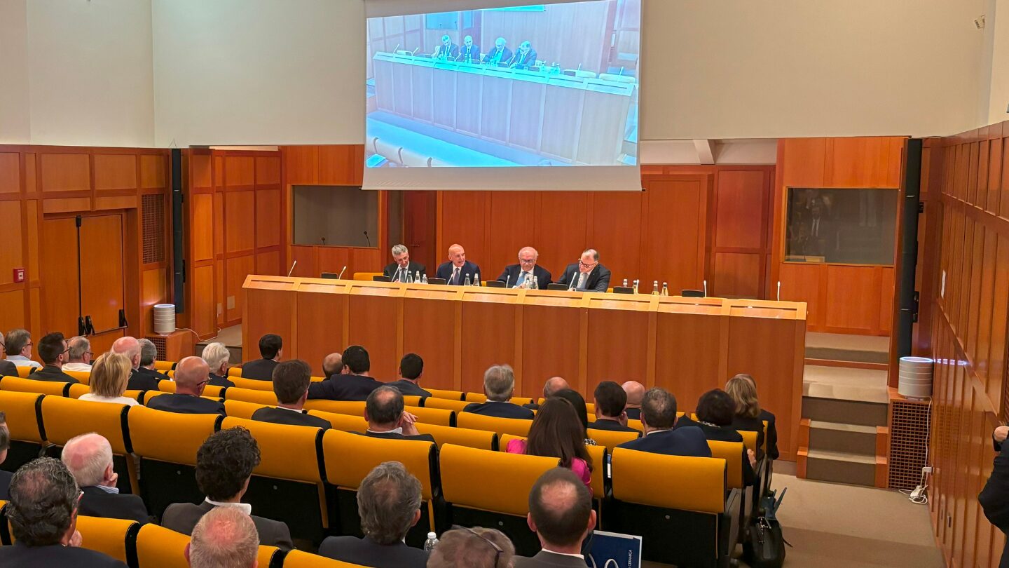 Augusto Ciarrocchi eletto Presidente di Confindustria Ceramica per il biennio 2024 – 2025 con il 99% dei voti.
