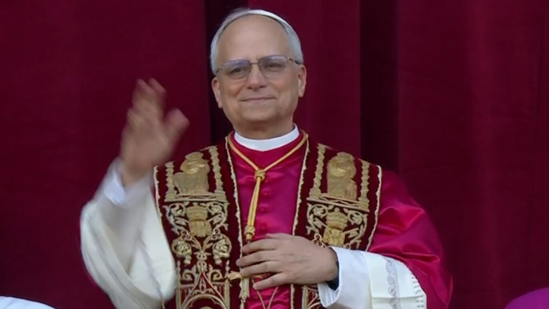 Robert Francis Prevost è il nuovo Papa: si chiamerà Leone XIV, 267º successore di Pietro"