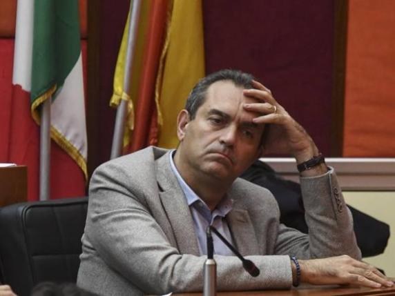 De Magistris: “Il mondo è sull’orlo del baratro e la politica globale è guidata da leader inadeguati e pericolosi".