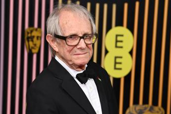 Ken Loach va in pensione, a 87 anni il regista dice "basta film"